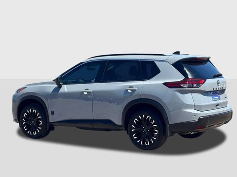 New 2026 Nissan Rogue Dark Armor AWD/4WD image 3