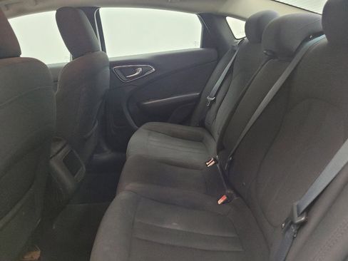 Used 2015 Chrysler 200 Limited w/ Convenience Group FWD image 18