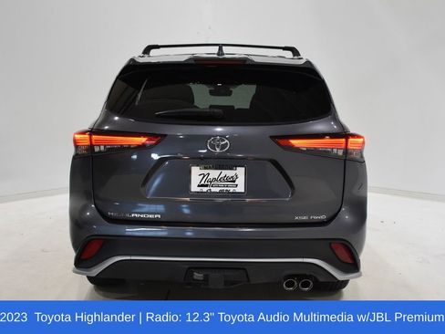 Used 2023 Toyota Highlander XSE image 5