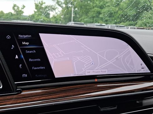 Certified 2023 Cadillac Escalade Premium Luxury AWD/4WD image 29