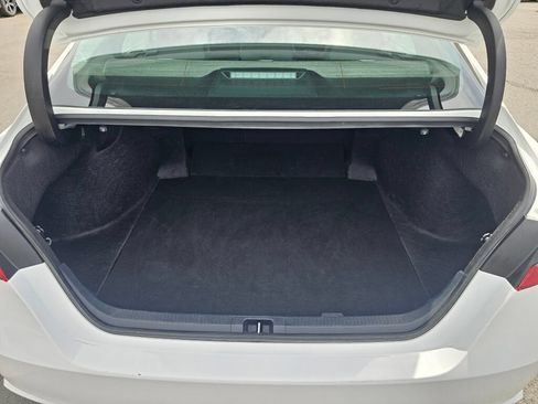 Used 2024 Toyota Camry SE FWD image 28