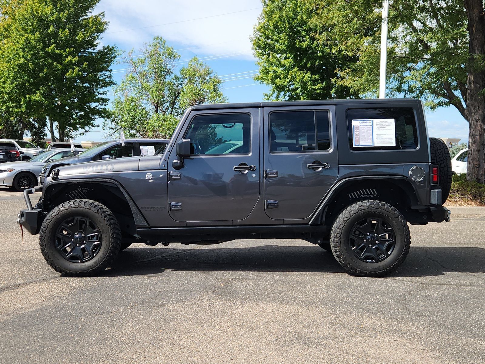 Used 2017 Jeep Wrangler Unlimited Sport AWD/4WD image 2