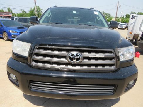 Used 2014 Toyota Sequoia SR5 w/ Sport Appearance Package RWD image 2