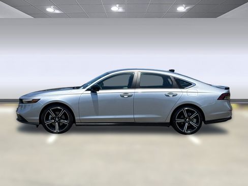 Certified 2023 Honda Accord Sport image 2