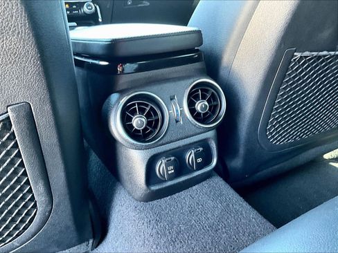 Used 2022 Kia Stinger GT-Line RWD image 10