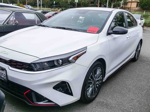 Used 2023 Kia Forte GT-Line FWD image 6