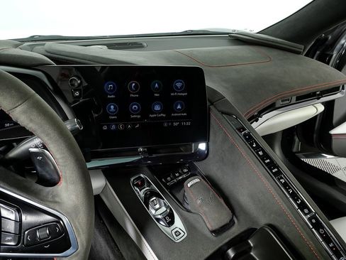 Used 2023 Chevrolet Corvette Stingray Premium Conv image 13