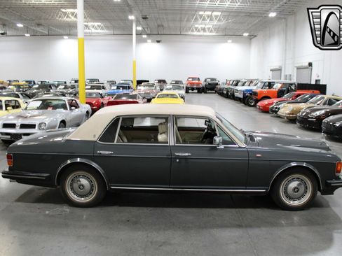 Used 1990 Rolls-Royce Silver Spur image 5