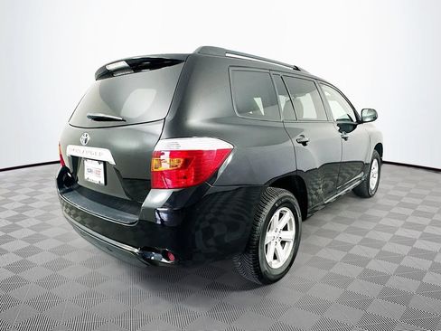Used 2010 Toyota Highlander 2WD w/ Cold Weather Pkg image 10