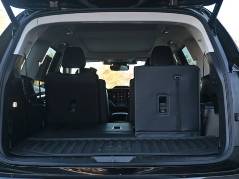 Certified 2025 Subaru Ascent Bronze Edition image 34