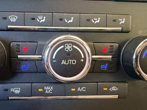 Used 2012 Lincoln MKS FWD image 14