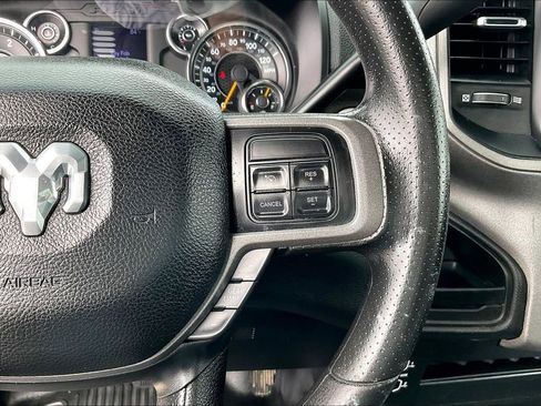 Used 2021 RAM 5500 Tradesman RWD image 9