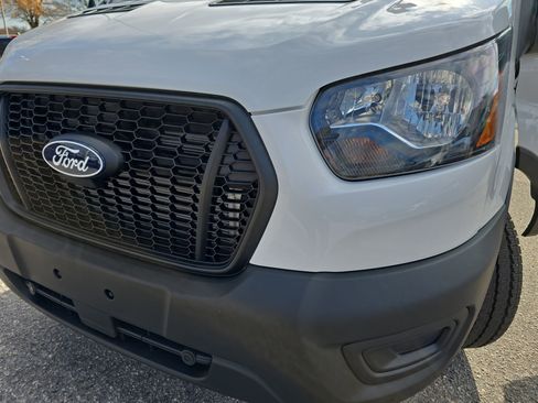 New 2026 Ford Transit 150 Low Roof image 30