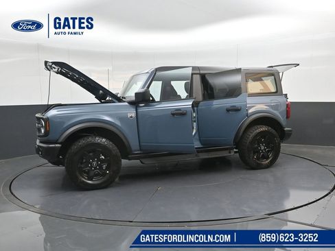 Used 2025 Ford Bronco Big Bend w/ Black Diamond Package AWD/4WD image 52