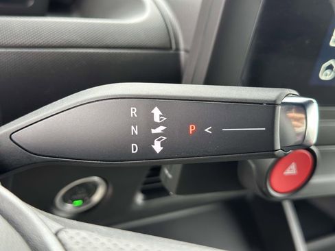 New 2026 Chevrolet Brightdrop 400 w/ Battery Pack, Max Range image 13