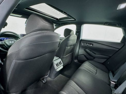 Used 2025 Honda Accord Sport image 19