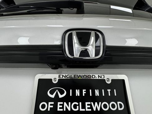 Used 2024 Honda Odyssey Sport image 40