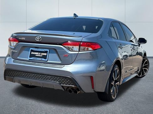 Used 2020 Toyota Corolla SE FWD image 2