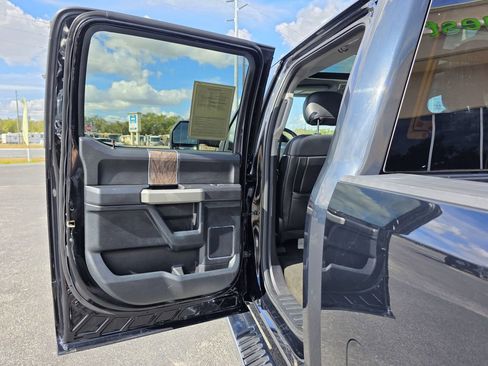 Used 2018 Ford F350 Lariat w/ Lariat Ultimate Package image 10