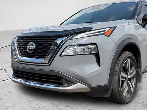 Used 2021 Nissan Rogue Platinum FWD image 32