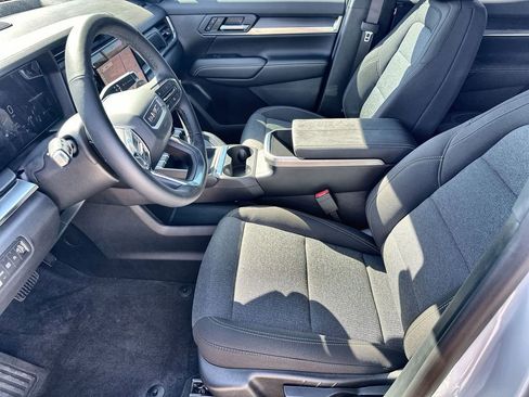 New 2026 GMC Terrain Elevation w/ Black Edition FWD image 24