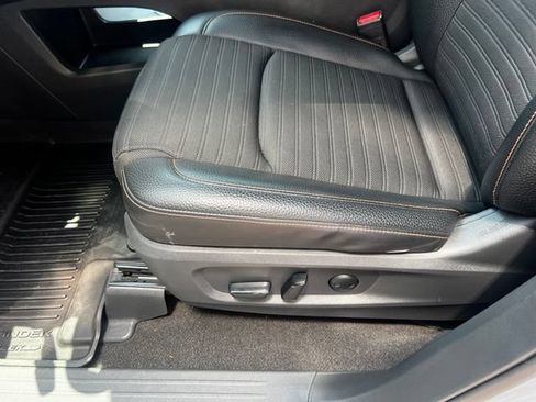 Used 2023 Nissan Pathfinder Rock Creek AWD/4WD image 18