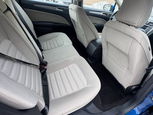 Used 2017 Ford Fusion S image 19