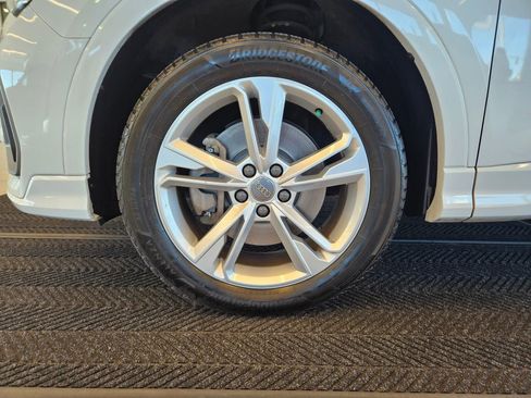 Used 2020 Audi Q3 2.0T Premium Plus w/ Premium Plus Package image 12