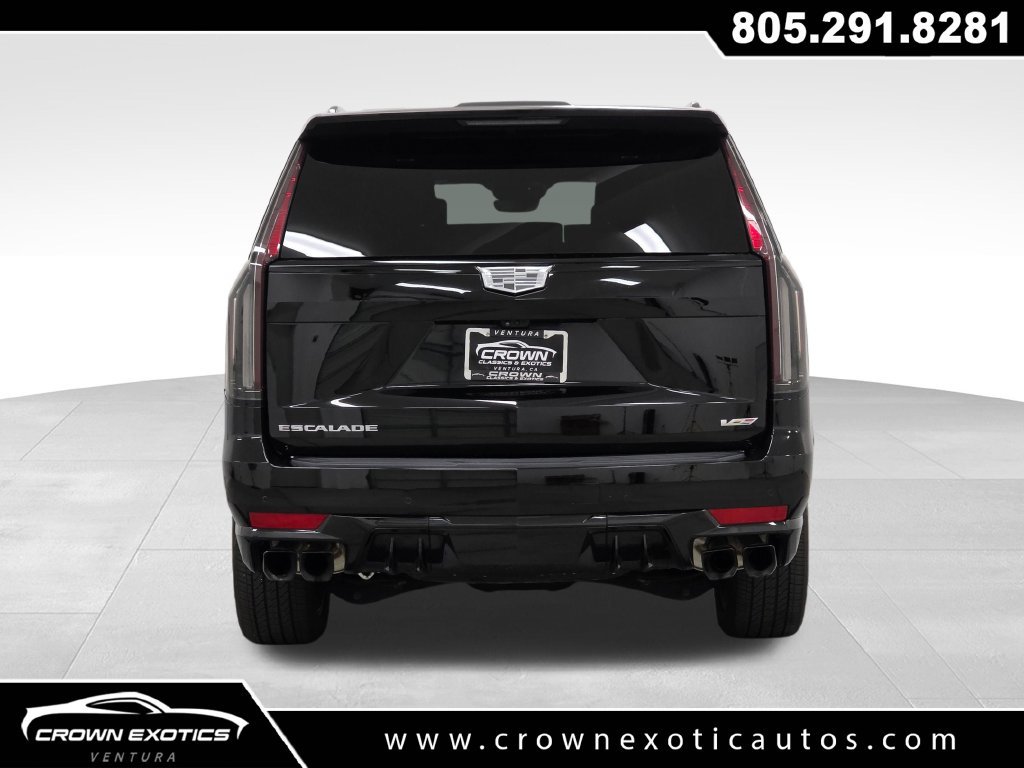 Used 2024 Cadillac Escalade V w/ LPO, ONYX Package AWD/4WD image 8