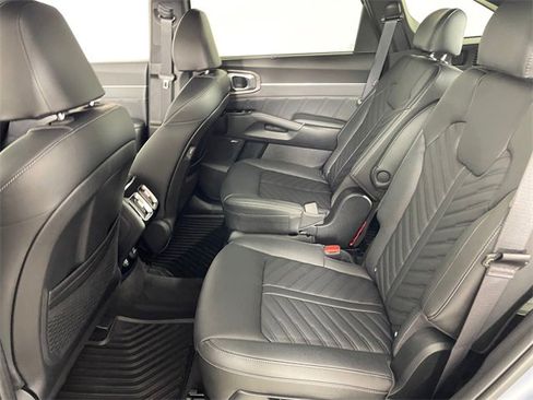 Certified 2024 Kia Sorento SX Prestige image 17