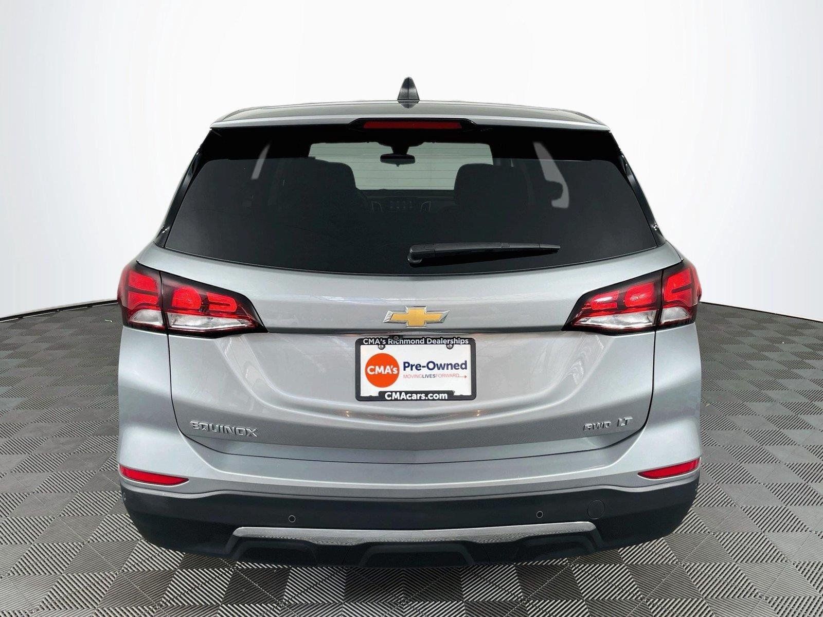 Used 2023 Chevrolet Equinox LT AWD/4WD image 7