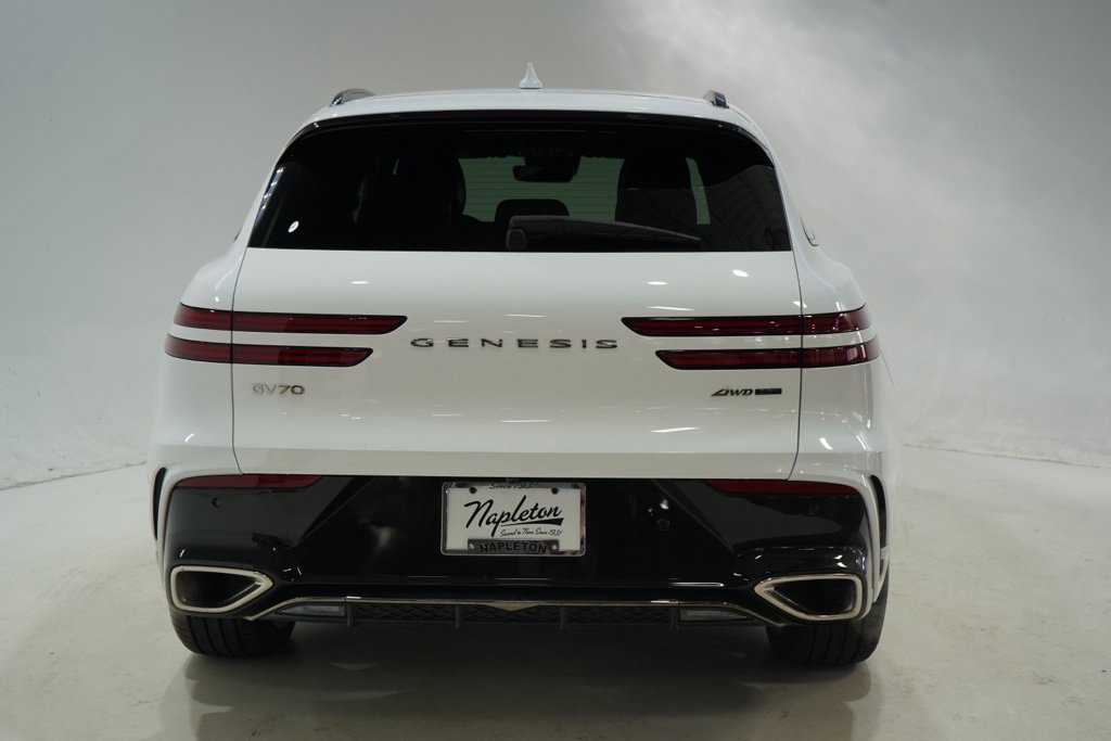 Used 2026 Genesis GV70 3.5T Sport Prestige AWD/4WD image 6