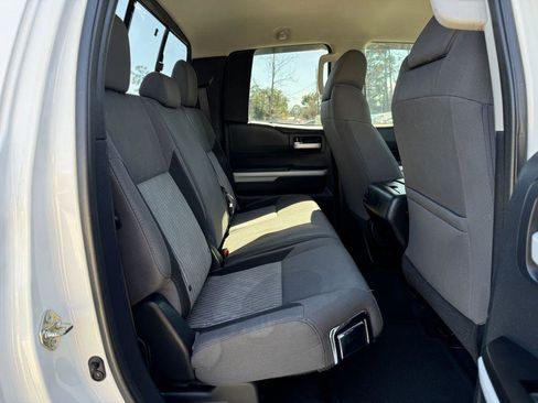 Used 2014 Toyota Tundra SR5 w/ SR5 Upgrade Package image 11