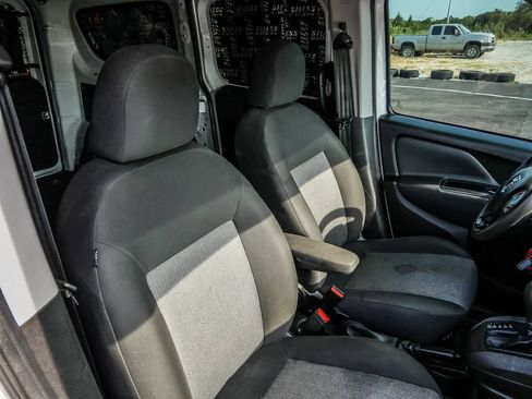 Used 2022 RAM ProMaster City Tradesman FWD image 20