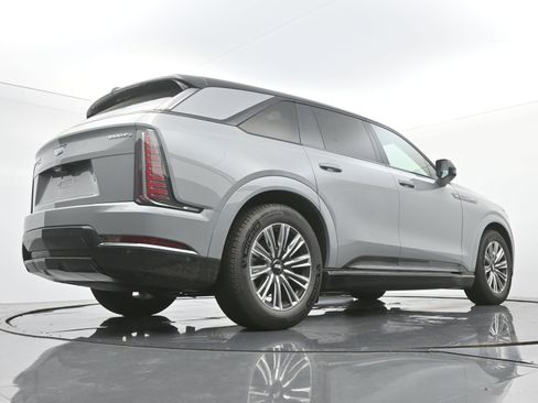 New 2026 Cadillac Escalade IQ Sport 1 w/ LPO, Floor Liner Package image 19