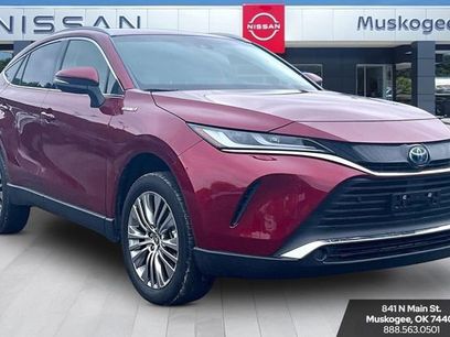 Used 2021 Toyota Venza XLE w/ Softex Package