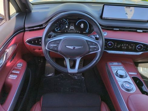 Used 2023 Genesis GV70 2.5T w/ Sport Prestige Package image 15