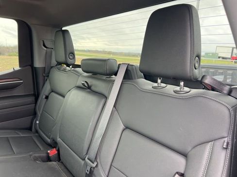 Used 2022 GMC Sierra 1500 SLT image 22