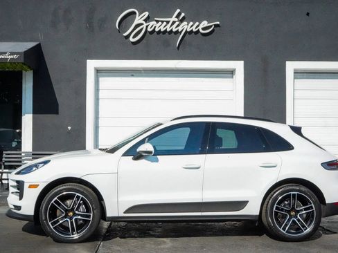 Used 2021 Porsche Macan AWD/4WD image 12