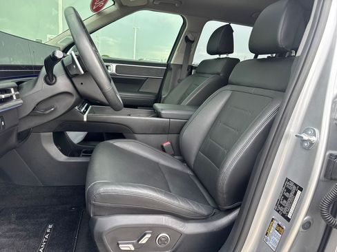 Used 2025 Hyundai Santa Fe Limited AWD/4WD image 13