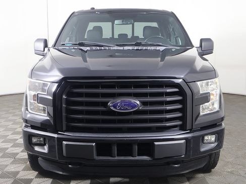 Used 2016 Ford F150 XLT w/ Equipment Group 302A Luxury AWD/4WD image 10