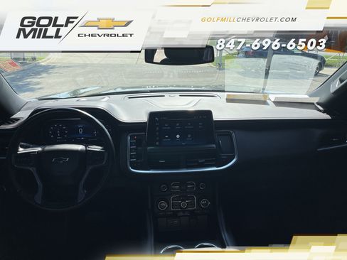 Used 2024 Chevrolet Suburban RST w/ Luxury Package AWD/4WD image 27