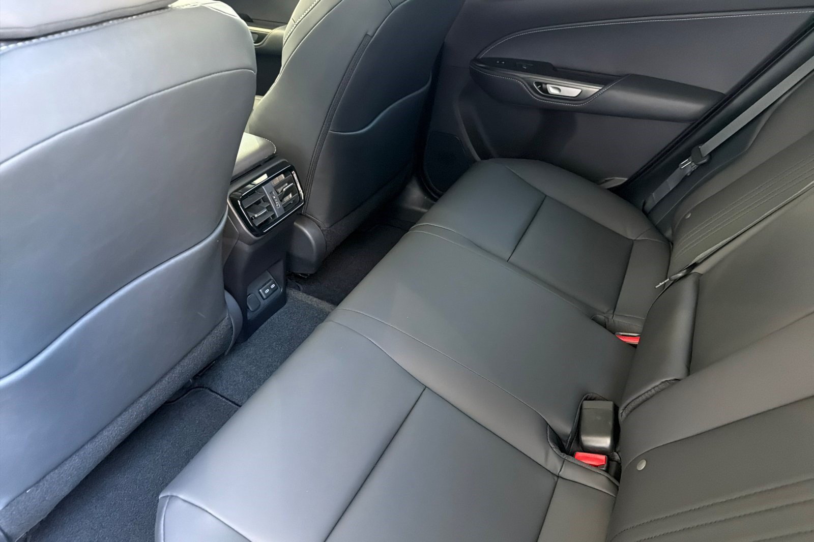 New 2026 Lexus NX 350 AWD image 10