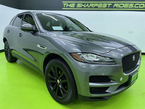 Used 2018 Jaguar F-PACE Prestige AWD/4WD image 2