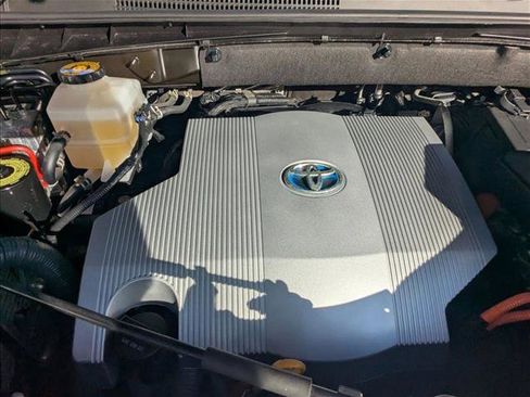 Used 2018 Toyota Highlander Limited image 24