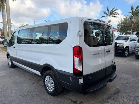 Used 2018 Ford Transit 350 XLT image 4