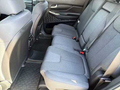 Used 2023 Hyundai Santa Fe SEL FWD image 16