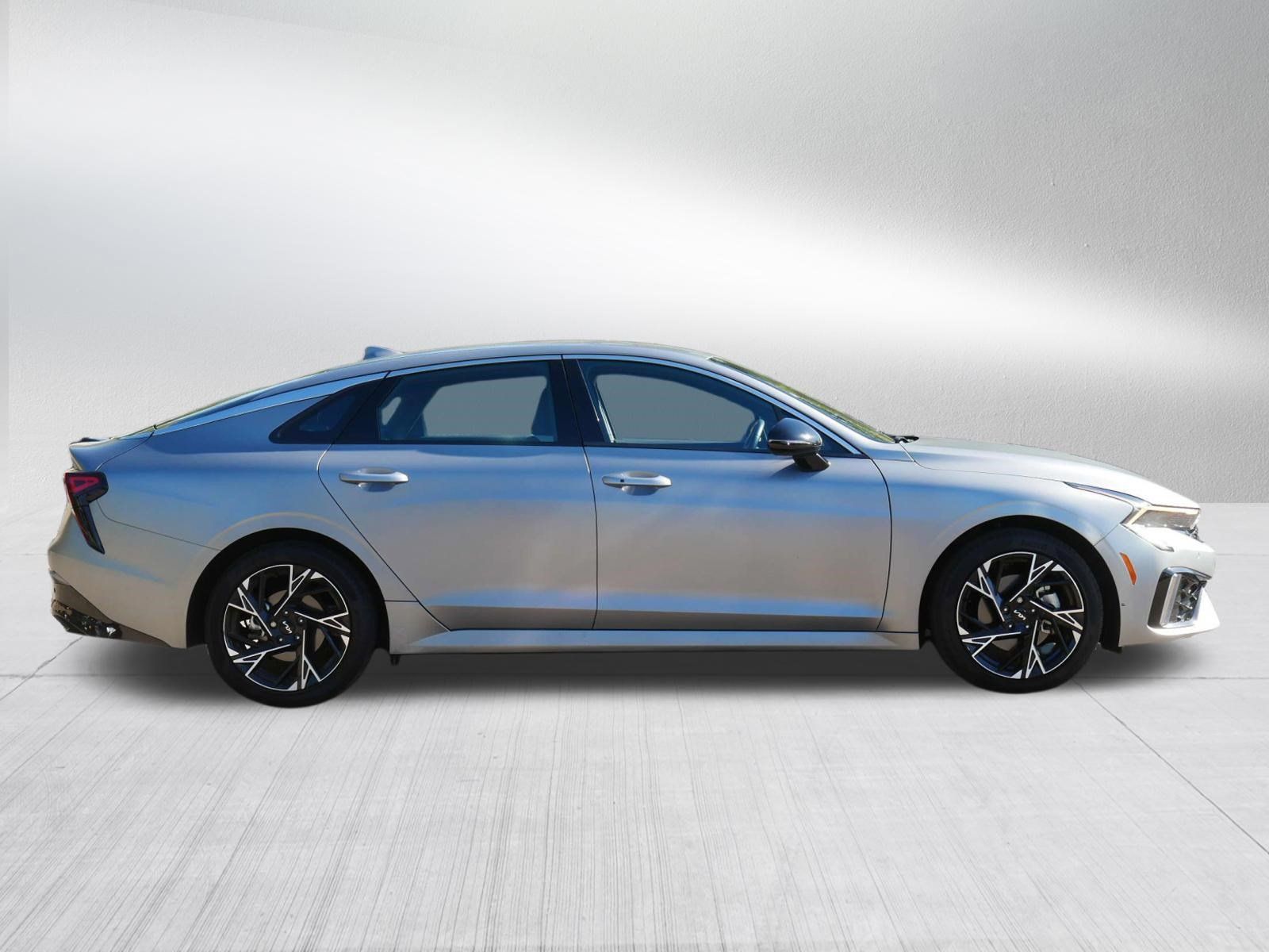 Certified 2025 Kia K5 GT-Line AWD/4WD image 8