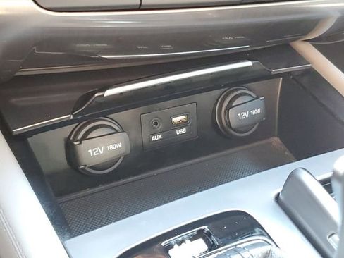 Used 2015 Hyundai Genesis 3.8 w/ Option Group 03 AWD/4WD image 19
