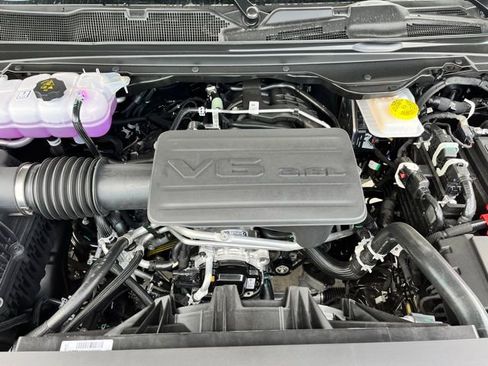 New 2025 RAM 1500 Tradesman image 27